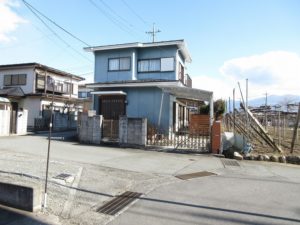 笛吹市石和町下平井