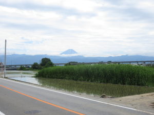 韮崎市龍岡町下條南割