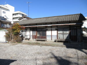 韮崎市本町二丁目